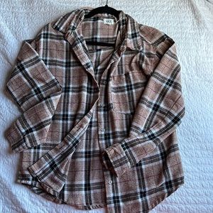 Flannel in Brown/Black. Brand: BKE Size: S